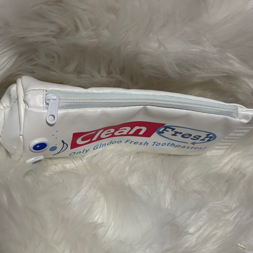 Clean Fresh Toothpaste Tube Pouch - Picture 8 of 11